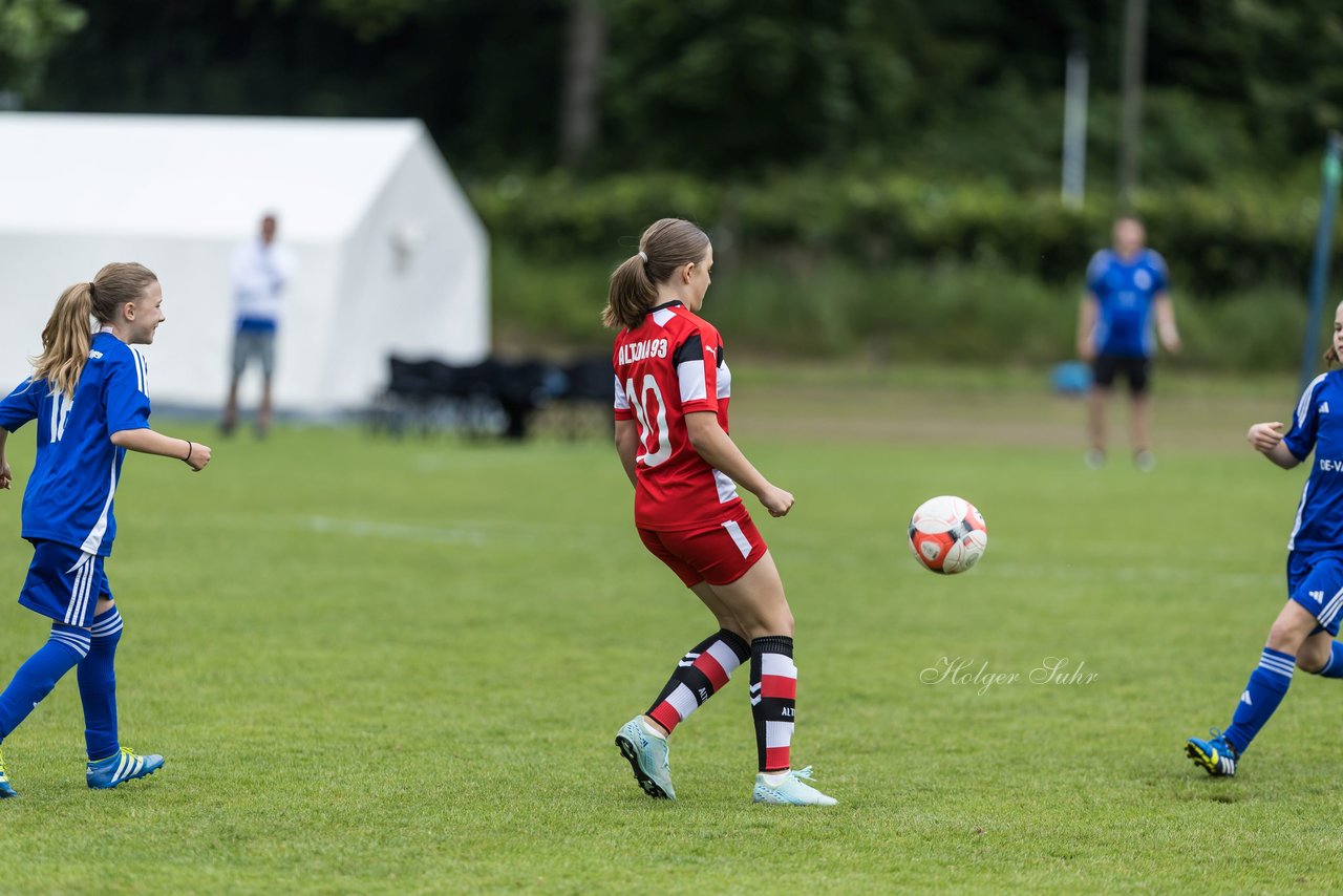 Bild 230 - Loewinnen Cup